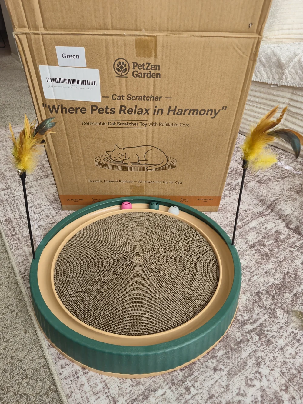 20 Inch Round Cat Scratcher Bed With Ball Track Interactive